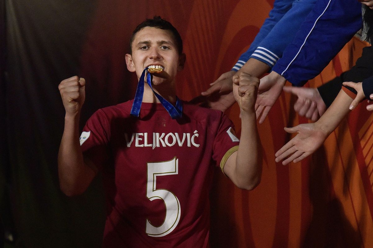Veljkovic vô địch World Cup U20 năm 2015.