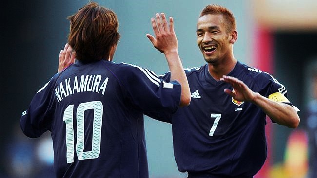 Nakamura và Nakata từng là những điểm tự hào của bóng đá châu Á.