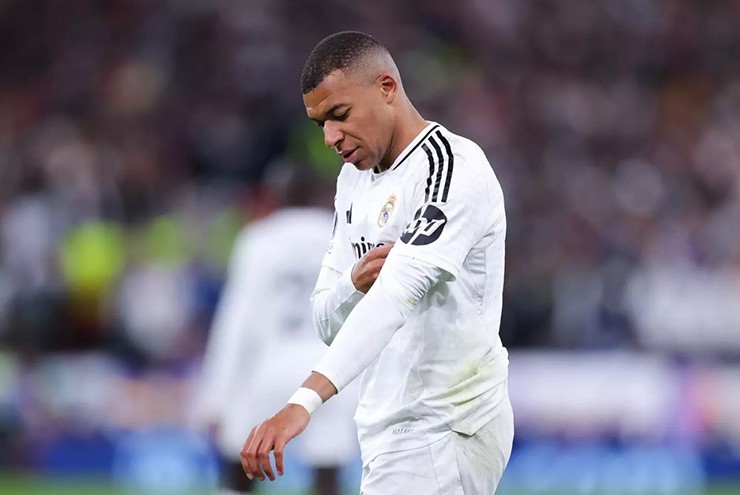 Ảnh bài viết Mbappe sa sút tại Real, Platini bày tỏ suy nghĩ