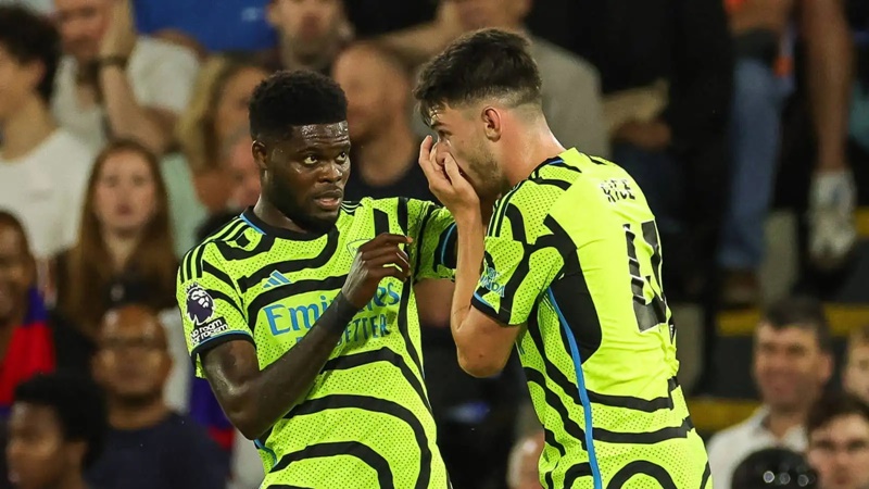 Ảnh bài viết Đè bẹp Palace, Arsenal tìm ra cặp tiền vệ của mùa giải
