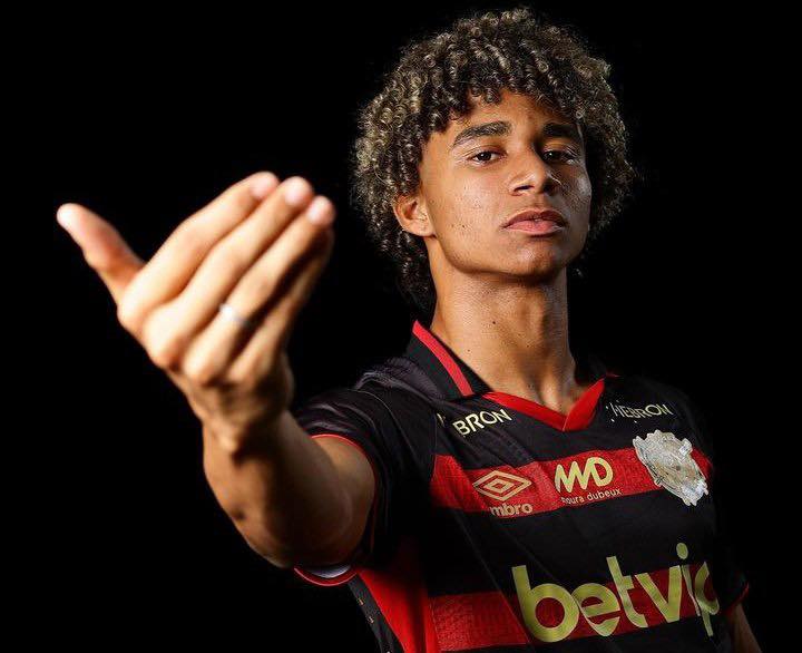 Ảnh bài viết Vì Chelsea, sao mai Brazil từ chối ra sân