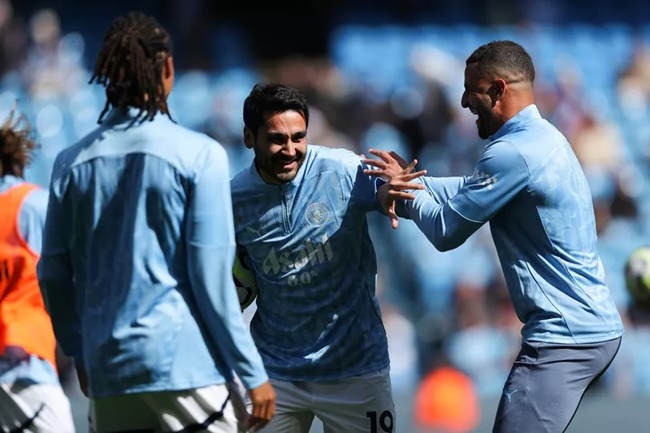 Ảnh bài viết Ilkay Gundogan tiết lộ khoảnh khắc khi Pep Guardiola trực tiếp gọi điện