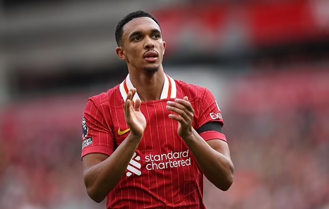 Ảnh bài viết Thực hư thương vụ Alexander-Arnold muốn thâu tóm CLB Pháp