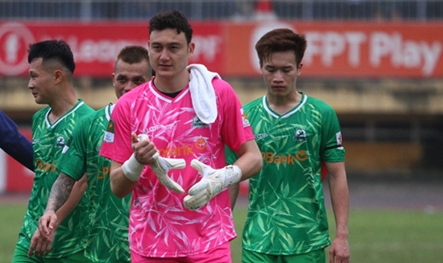 Ảnh bài viết Văn Lâm phản ứng như thế nào khi không lên ĐT Việt Nam?