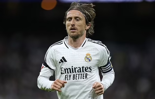 Ảnh bài viết Người hâm mộ bối rối vì Modric sắp trở thành chủ CLB