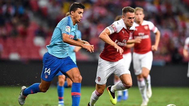 Ramsey dẫn đầu Arsenal đối đầu Atletico.
