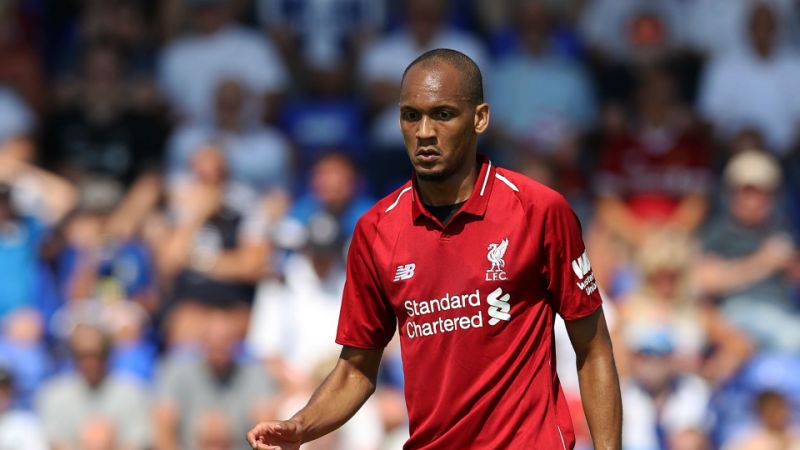 Fabinho vẫn đang chờ cơ hội đến với mình.