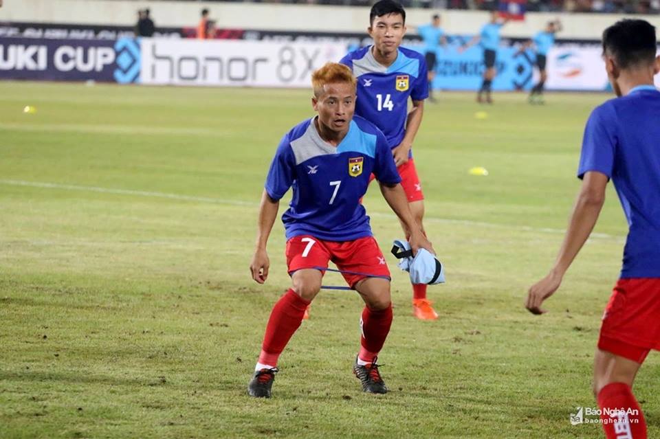 2. Cầu thủ thấp nhất: Vongchiengkham (Lào) - 1m56. Được mệnh danh "Messi của Thimsad".