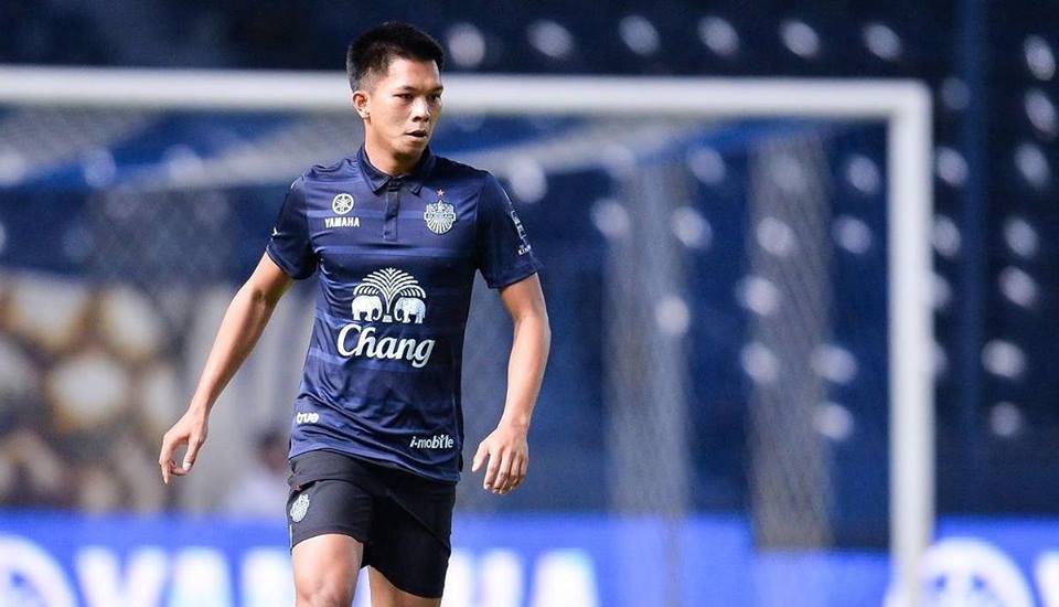 1. Cầu thủ cao nhất: Pansa Hemviboon (Thái Lan) - 1m91.