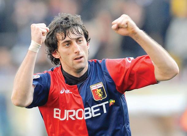 Ảnh bài viết Sơ đồ 3-4-3 đáng gờm từng thuộc biên chế Genoa: 'Đá tảng' Arsenal, huyền thoại ăn ba