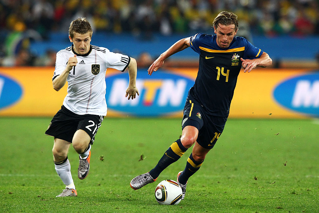 10. Marko Marin. Năm ra mắt: 2008. Số trận khoác áo tuyển Đức: 16. 'Bom xịt' Chelsea từng được chờ đợi sẽ là trụ cột ở World Cup 2010, nhưng cuối cùng chỉ góp mặt 2 lần. Sau giải đấu tại Nam Phi, sự nghiệp của anh tụt dốc cả ở CLB lẫn tuyển.