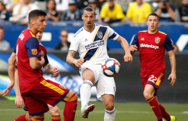 Sáng nay, LA Galaxy tiếp đón Real Salt Lake trên sân nhà trong khuôn khổ Giải nhà nghề Mỹ MLS.