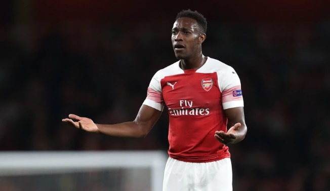 Arsenal xác nhận Welbeck, cầu thủ vắng mặt hơn nửa mùa vì chấn thương rời CLB.