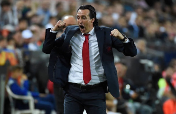 Với cá nhân Unai Emery, ông trở thành HLV đầu tiên trong lịch sử 4 lần dẫn dắt các CLB của mình lọt vào chung kết Europa League và tiền thân là UEFA Cup.