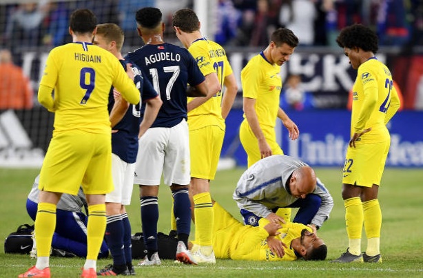 Ảnh bài viết SỐC: Cố đấm ăn xôi, Chelsea hứng chịu tổn thất trước chung kết Europa League