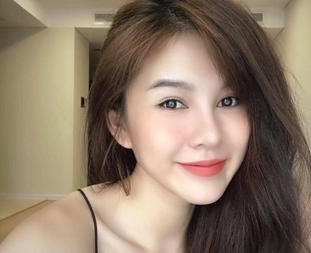 Thu Hoài là MC thể thao có tiếng và được khán giả quen mặt trên sóng truyền hình nhiều năm qua.