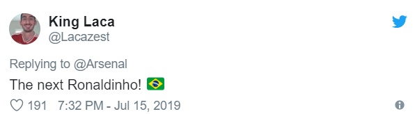 "Ronaldinho mới!"