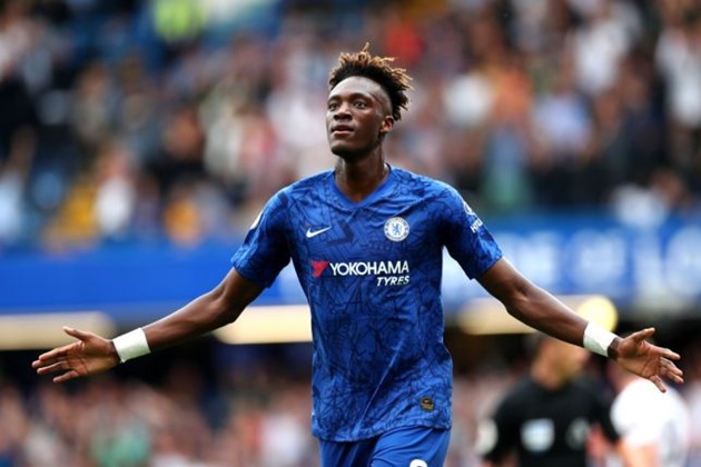 Tammy Abraham, họng pháo ghi 4 bàn qua 2 trận gần nhất được kỳ vọng sẽ tiếp tục lĩnh xướng hàng công.