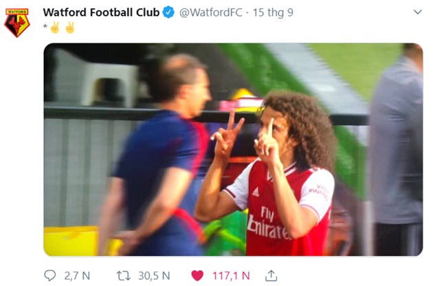 Watford "cà khịa" ngược lại Guendouzi.