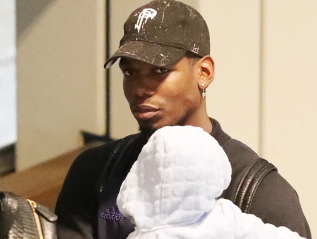 Ảnh bài viết Pogba xuất hiện tại sân bay, chỉ ít giờ trước khi Man Utd bại trận