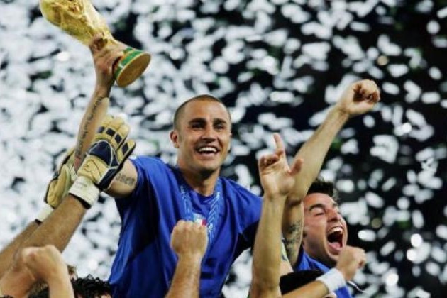 4. Fabio Cannavaro. 23 năm qua, chỉ thủ lĩnh tuyển Ý ở World Cup 2006 là hậu vệ duy nhất đoạt QBV.