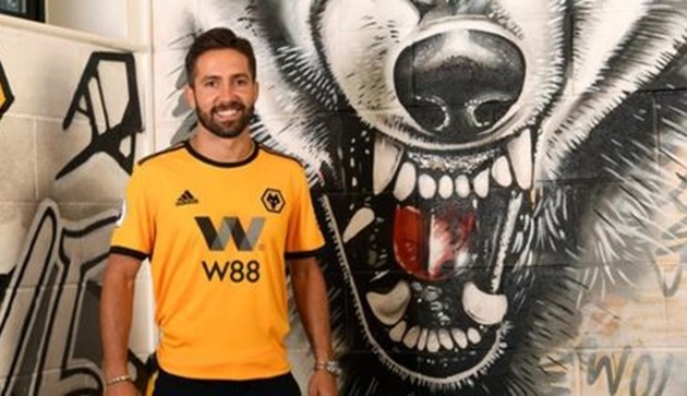 Wolverhampton Wanderers chỉ mất 5 triệu bảng để có được sự phục vụ của Joao Moutinho, cái tên quan trọng trong sự bứt phá của Wolves.