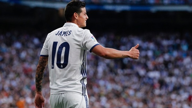 4. James Rodriguez (75 triệu euro). Tiền vệ được mệnh danh "vua bán áo đấu" mãi vẫn chưa thể khẳng định tài năng ở thủ đô Tây Ban Nha.