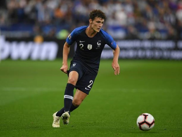 Trung vệ: Benjamin Pavard. Tính đến thời điểm hiệm tại, tân binh Bayern Munich đã đóng góp 5 kiến tạo.
