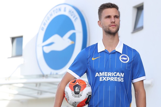 Veltman gia nhập Brighton.