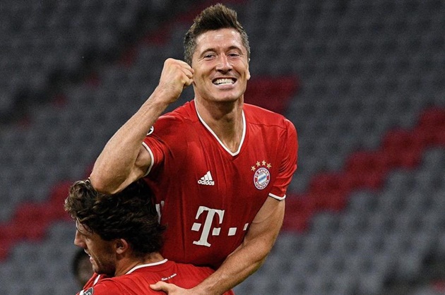 Tiền đạo: Robert Lewandowski (Bayern Munich).