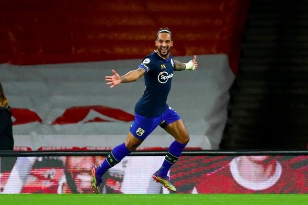Walcott có tốc độ khó ngăn chặn.