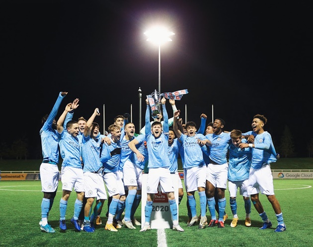 U18 Man City thắng U18 Chelsea 3-2.