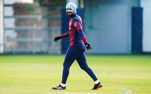 Trong giai đoạn lực lượng bị bão COVID-19 càn quét, Ilkay Gundogan là ngôi sao có đóng góp đáng kể cho Citizens. Trước United, tiền vệ người Đức không may bị từ chối 1 bàn thắng vì lỗi việt vị.