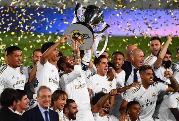 Chiếm giữ ngôi vương La Liga tổng cộng 34 lần, "Gã khổng lồ Tây Ban Nha" Real Madrid cùng đứng thứ 7 trong danh sách với Anderlecht và Ajax.
