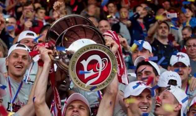 Sở hữu số lần vô địch quốc gia nhiều thứ 10 châu Âu là AC Sparta Prague. CLB này thống trị bóng đá Cộng Hòa Séc với tổng cộng 33 chức vô địch.