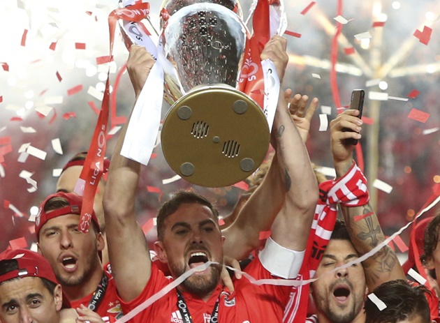 Đội bóng cũ của Ruben Dias - SL Benfica là CLB đăng quang trong nhiều mùa giải Primeira Liga nhất (37 lần) trong lịch sử bóng đá Bồ Đào Nha.
