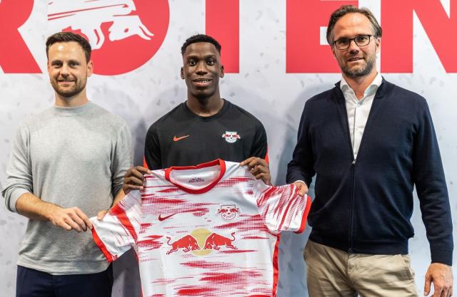 Moriba hứa hẹn là gương mặt mới đáng xem ở Bundesliga 2021/22.