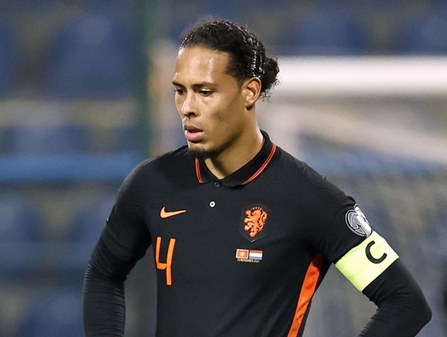 Van Dijk cùng các đồng đội chỉ hơn Thổ Nhĩ Kỳ và Na Uy xếp phía sau 2 điểm.