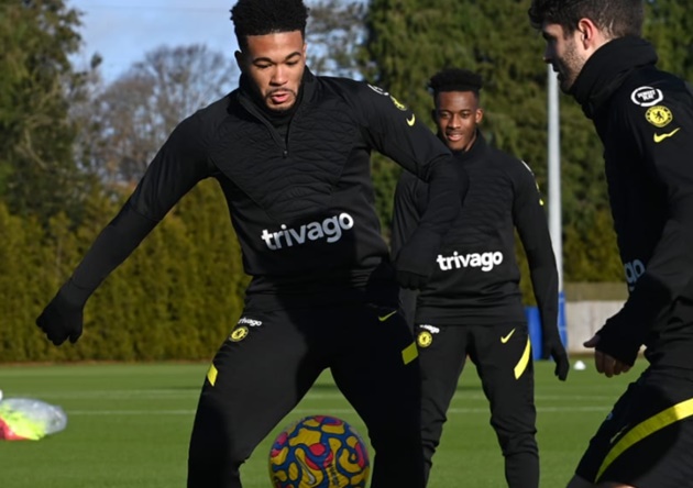 Cơn bão chấn thương càn quét tuyến giữa khiến HLV Thomas Tuchel phải bố trí Reece James đá tiền vệ trước Zenit.