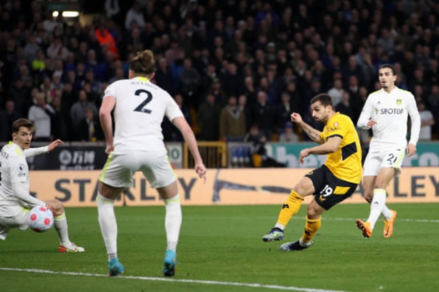 Phút 26, Jonny mở tỷ số cho đội chủ nhà trong tình huống Francisco Trincao là người kiến tạo.