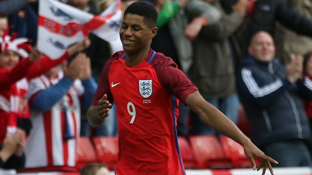 Ảnh bài viết Huyền thoại Pele khiến Rashford sướng phát điên