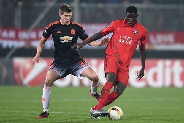 Ảnh bài viết Sao trẻ M.U ngỡ ngàng khi được Mourinho chúc tụng
