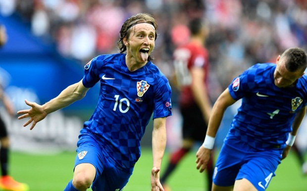 Ảnh bài viết Lập đại công, Modric đi vào lịch sử EURO