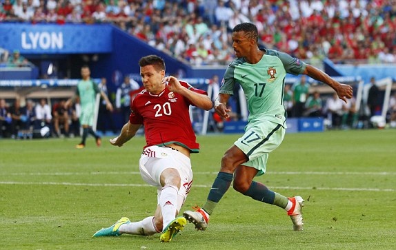Ảnh bài viết TRỰC TIẾP Hungary 3-3 Bồ Đào Nha: Ronaldo lại tỏa sáng (Hết giờ)