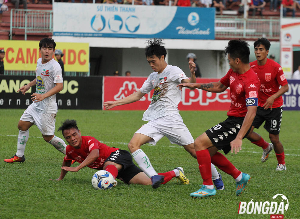 Ảnh bài viết Long An 1-3 Hoàng Anh Gia Lai (Vòng 21 V-League 2016)