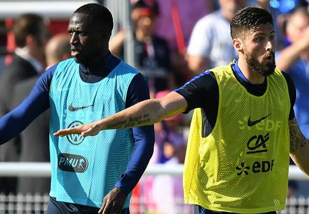 Ảnh bài viết Wenger suýt có tân binh khủng nhờ Giroud