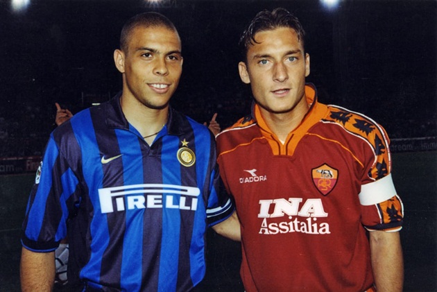Ảnh bài viết Totti, Rô béo, Nesta và thế hệ 1976 quái kiệt