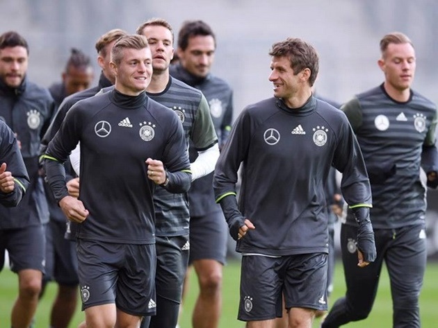 Ảnh bài viết Tuyển Đức: Khi Joachim Low phải gánh vác cả vấn đề của Bayern