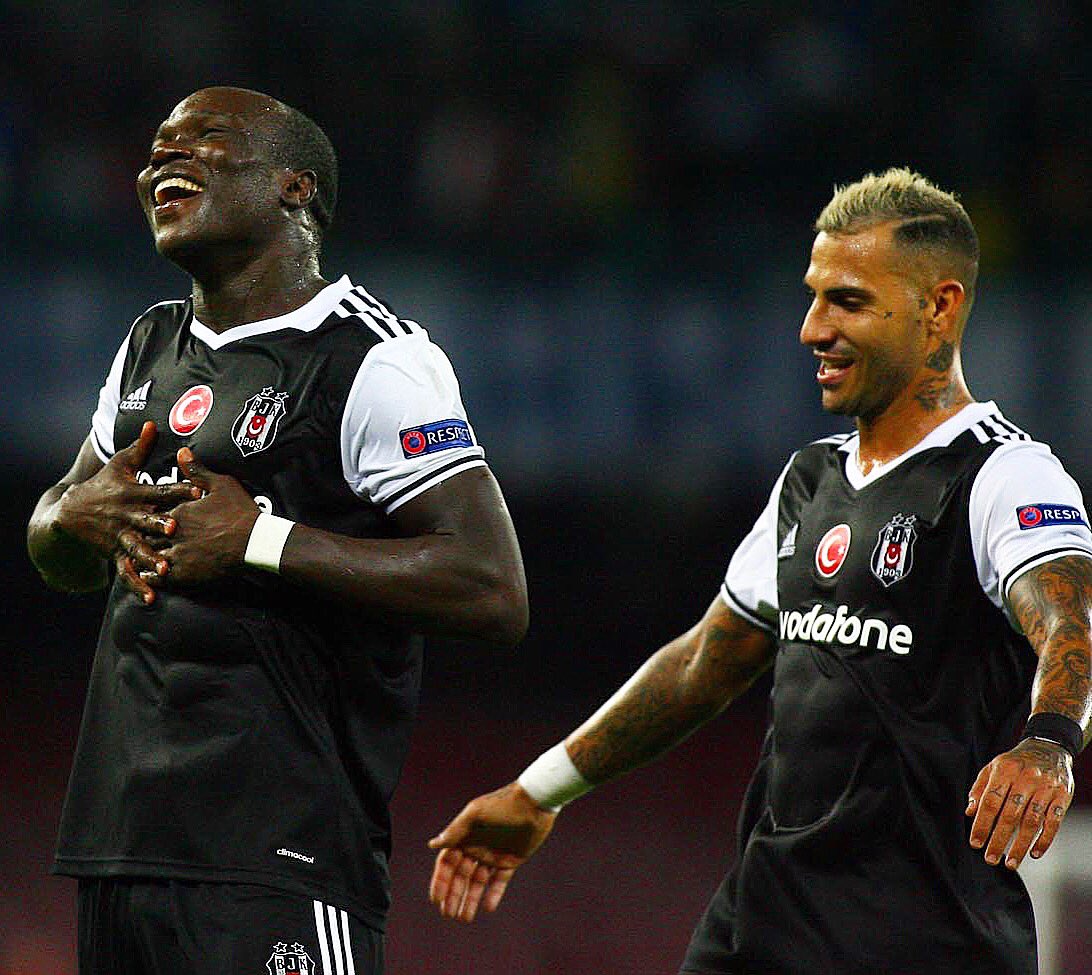 Ảnh bài viết Aboubakar sắm vai hung thần, Napoli thua đau trên sân nhà