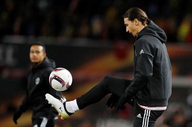 Ảnh bài viết Hết mù quáng, Mourinho khiến Ibrahimovic lo lắng